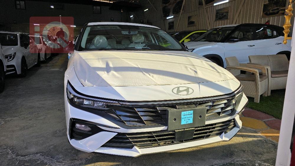 هیۆندای ئەلەنترا